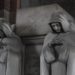Nach außen hin, gibt sich Italien gerne bigott. Hier  Maria-Statuen eines Friedhofs in Mailand. Doch in Wirklichkeit deckt die Justiz umfangreich Mafia und Rip Deal-Gangster und verweigert internationale Zusammenarbeit in der Strafverfolgung. (Bild: pxiabay)